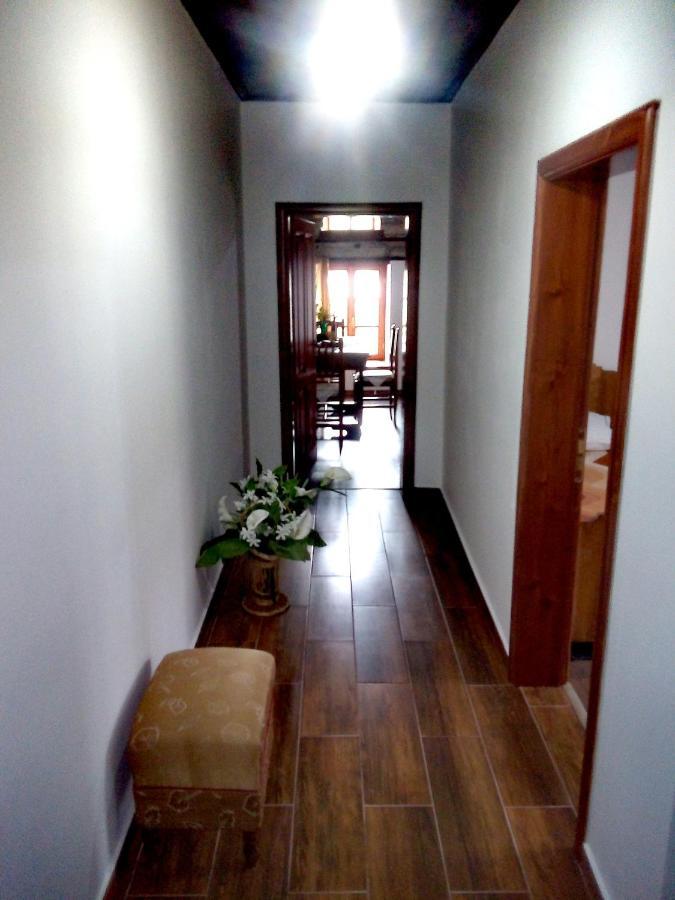 Guesthouse Celo Gjirokastër Extérieur photo