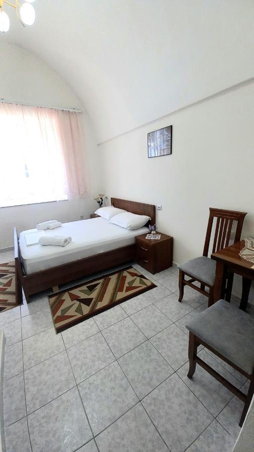 Guesthouse Celo Gjirokastër Extérieur photo